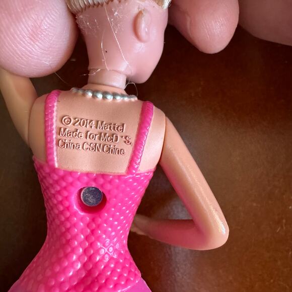 McDonald's Happy Meal Toys 2002 & 2014 Barbies - Picture 3 of 7